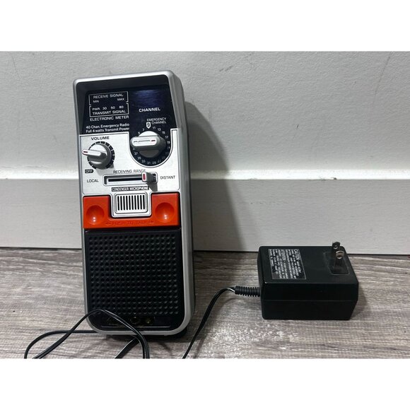 General Electric Transceiver 40 Channel 2-Way Radio 3-5900A With Adaptor - Picture 1 of 6